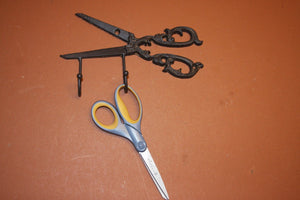 1) piece old-fashioned style dress maker shears scissors, sewing gift, seamstress gift, cast iron, vintage-look,free shipping, H-64